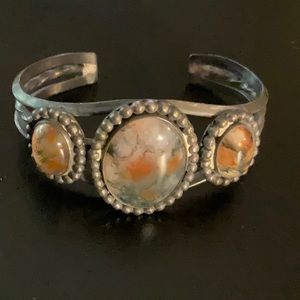 Yellowhorse Style Navajo Sterling Picture Bracelet i do not see a signature